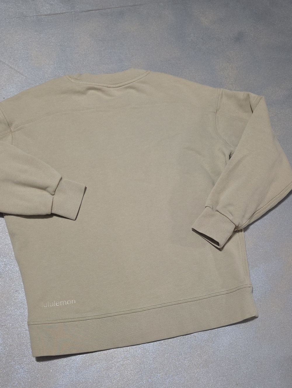 lululemon athletica Men’s Crewneck Sweatshirt - Sandstone